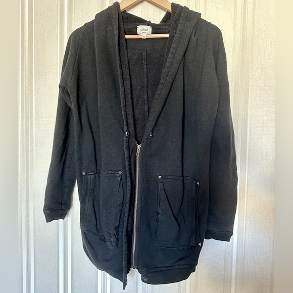 Wilfred Sweater - Picture 2 of 6